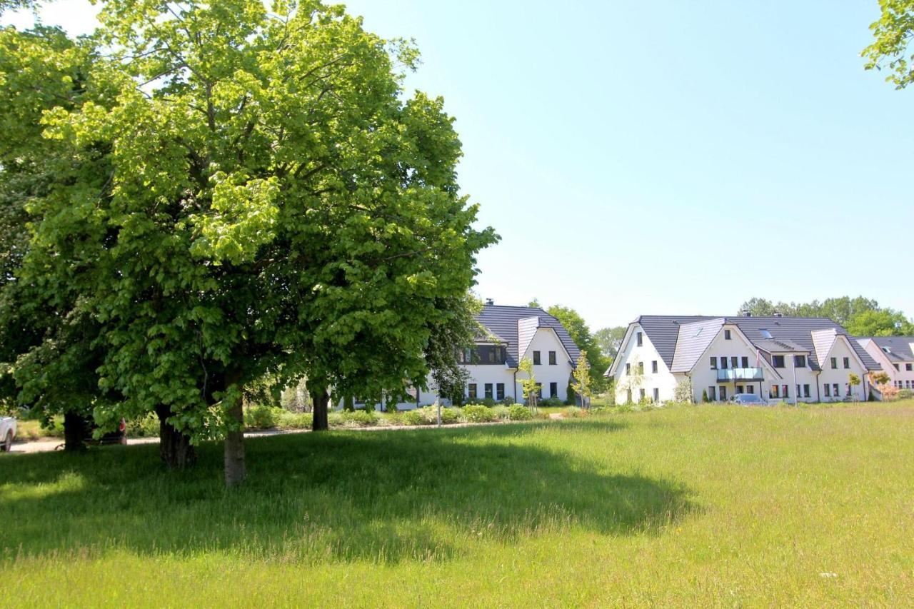 Strandnahe Fewo Mit Terrasse, Gratis Nutzung Vom Ahoi Erlebnisbad Und Sauna In Sellin - Rex Rugia Fewo 13-2 Apartment Lobbe Luaran gambar