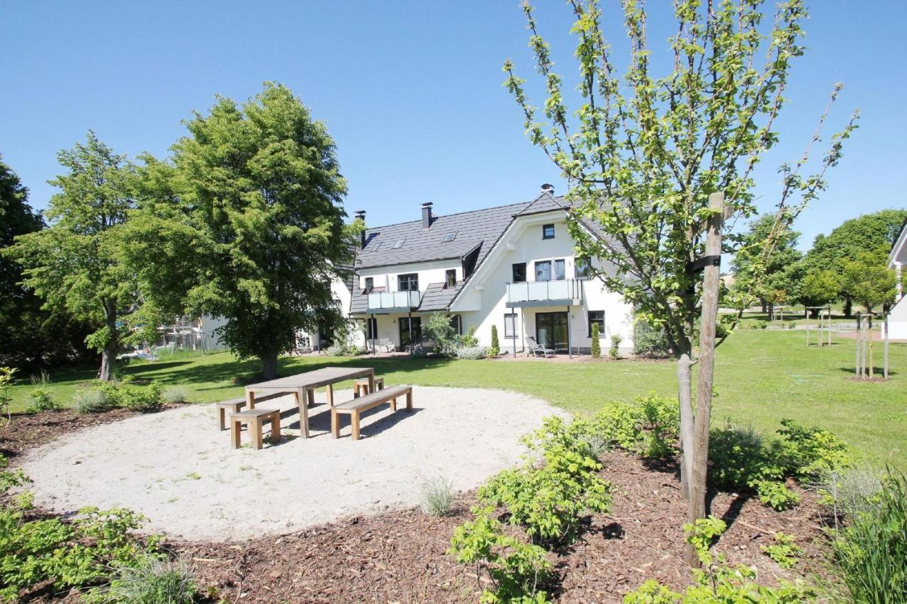 Strandnahe Fewo Mit Terrasse, Gratis Nutzung Vom Ahoi Erlebnisbad Und Sauna In Sellin - Rex Rugia Fewo 13-2 Apartment Lobbe Luaran gambar